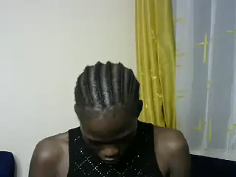 Snapshot of Moniklavy chatting on 03/17/25, 09:22 Moniklavy online show from 03/17/25, 09:22