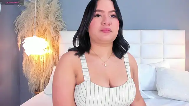 HannaKarson online show from 12/20/25, 11:35