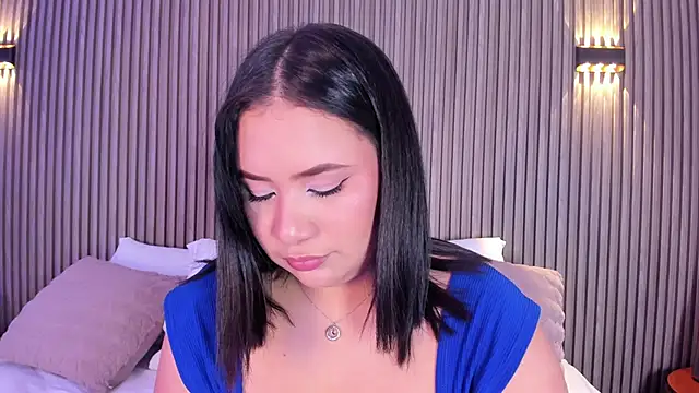 HannaKarson online show from 04/14/26, 04:06