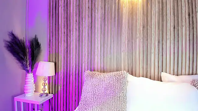 HannaKarson online show from 03/03/26, 11:39