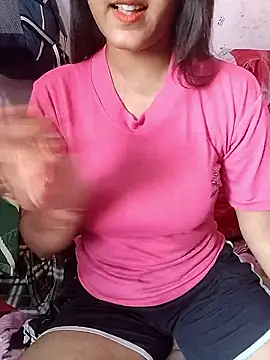 Snapshot of Bittu-rani chatting on 10/12/25, 06:15 Bittu-rani online show from 10/12/25, 06:15