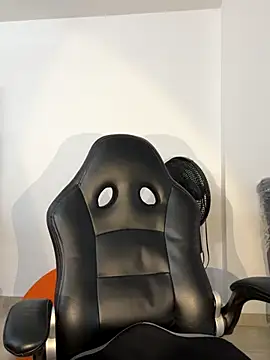 Liissa cute  online show from 11/04/25, 04:44