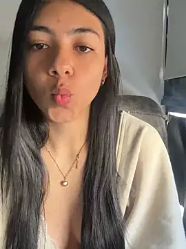 Liissa cute  online show from 04/22/26, 08:04