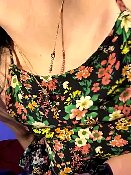 Liissa cute  online show from 11/26/25, 06:08