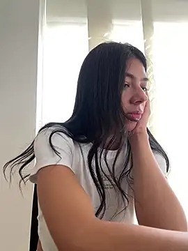 Liissa cute  online show from 02/21/25, 07:43