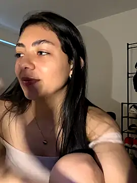 Liissa cute  online show from 12/13/25, 08:04