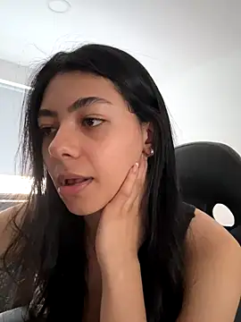 Liissa cute  online show from 11/27/25, 08:53