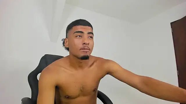 ANGEL NICOLAS online show from 05/28/26, 09:32