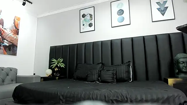 ANGEL NICOLAS online show from 01/16/25, 08:25