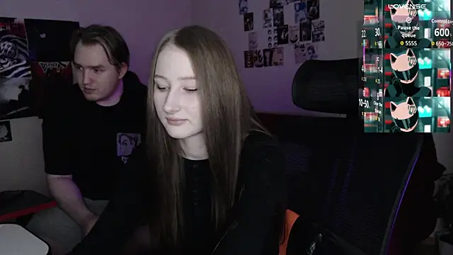 camcoupbang online show from 11/21/25, 12:42