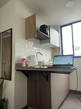 Snapshot of LauraCadwell chatting on 02/07/26, 12:13 LauraCadwell online show from 02/07/26, 12:13