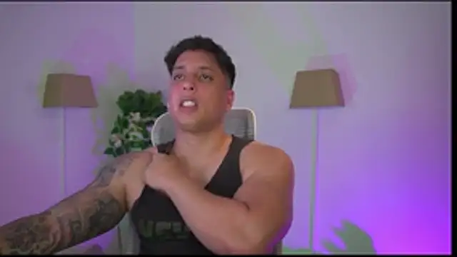 Snapshot of appolo_allen chatting on 12/20/25, 02:25 appolo allen online show from 12/20/25, 02:25