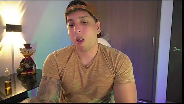 appolo allen online show from 10/31/25, 05:37