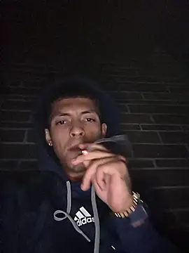 Snapshot of Yoko0381 chatting on 11/17/25, 04:38 Yoko0381 online show from 11/17/25, 04:38