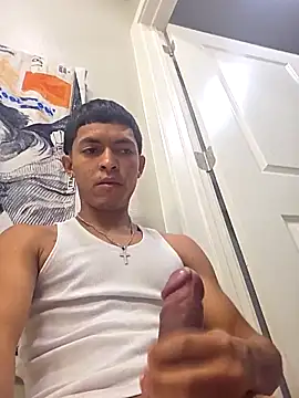 Snapshot of Yoko0381 chatting on 09/28/25, 09:27 Yoko0381 online show from 09/28/25, 09:27