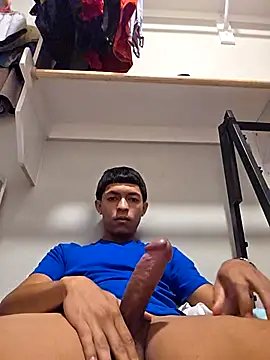 Snapshot of Yoko0381 chatting on 09/09/25, 06:01 Yoko0381 online show from 09/09/25, 06:01