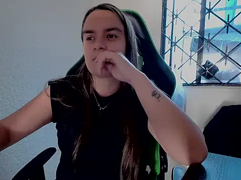 Nathaly00  online show from 09/13/25, 07:58