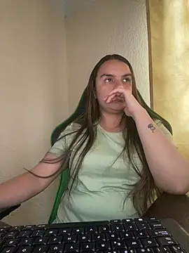 Nathaly00  online show from 02/12/26, 10:42