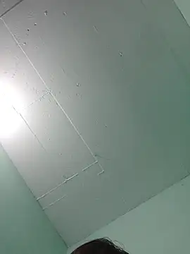 Luisf1267 online show from 11/22/25, 04:55