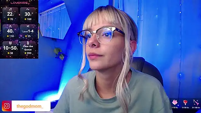 peyton golden1 online show from 11/08/25, 03:21