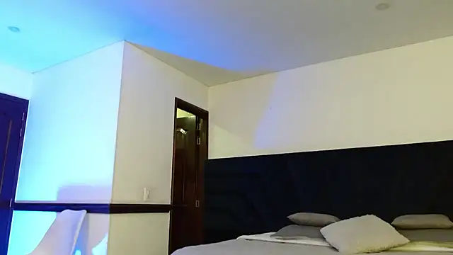 peyton golden1 online show from 04/06/26, 03:57