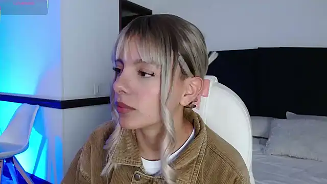 peyton golden1 online show from 03/05/26, 03:36