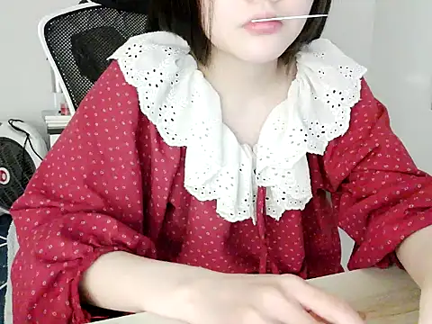 Yin-girl online show from 01/13/26, 06:12