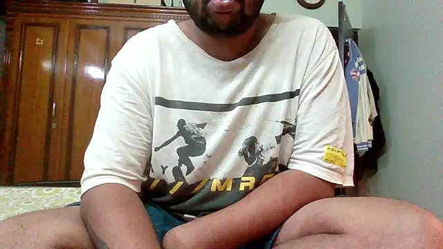 whoreboi98 online show from 12/19/24, 08:13