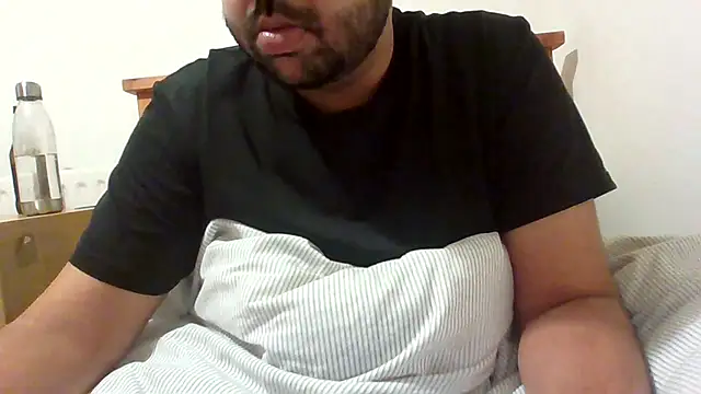 whoreboi98 online show from 04/11/26, 09:40