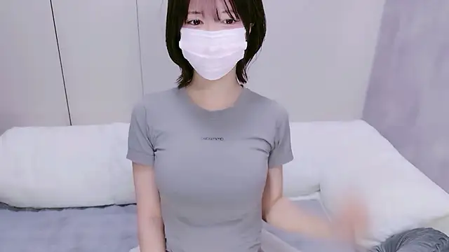 TsukasaSakai online show from 04/18/26, 12:24