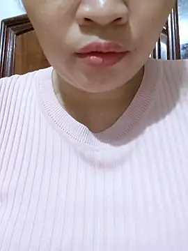 Snapshot of _Mira_69_ chatting on 06/18/26, 04:45 Mira 69 online show from 06/18/26, 04:45