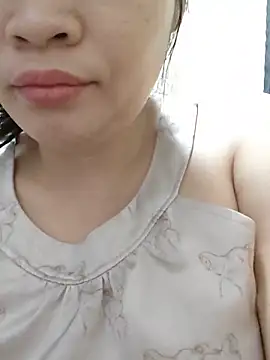 Snapshot of _Mira_69_ chatting on 05/20/26, 11:57 Mira 69 online show from 05/20/26, 11:57