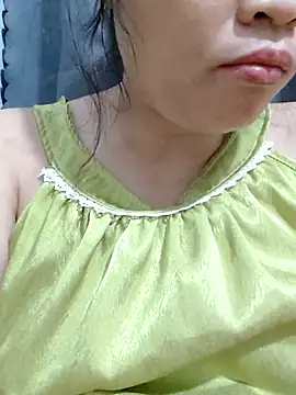 Snapshot of _Mira_69_ chatting on 06/17/26, 07:41 Mira 69 online show from 06/17/26, 07:41
