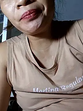 Snapshot of _Mira_69_ chatting on 06/08/26, 03:01 Mira 69 online show from 06/08/26, 03:01