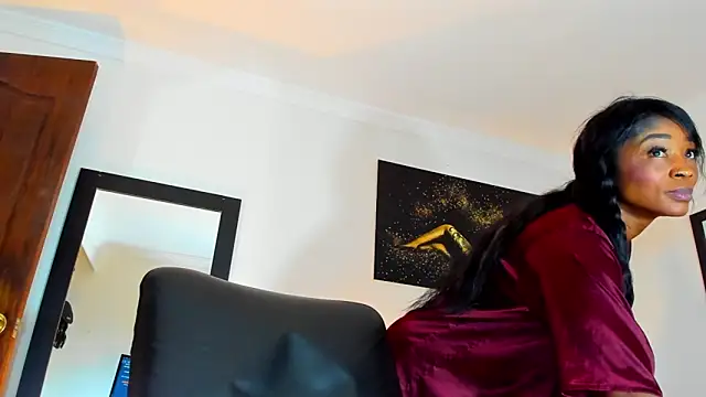 Snapshot of KimberlyBanks2 chatting on 01/12/26, 10:00 KimberlyBanks2 online show from 01/12/26, 10:00