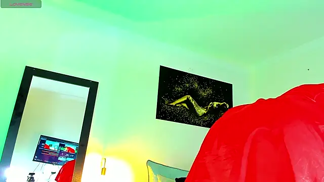 KimberlyBanks2 online show from 04/15/26, 10:10