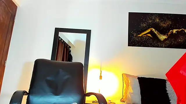 KimberlyBanks2 online show from 11/11/25, 03:18