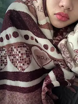 Wettpussyxx online show from 12/19/25, 02:26