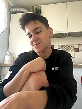 Snapshot of JessyAdore chatting on 10/27/25, 10:05 JessyAdore online show from 10/27/25, 10:05