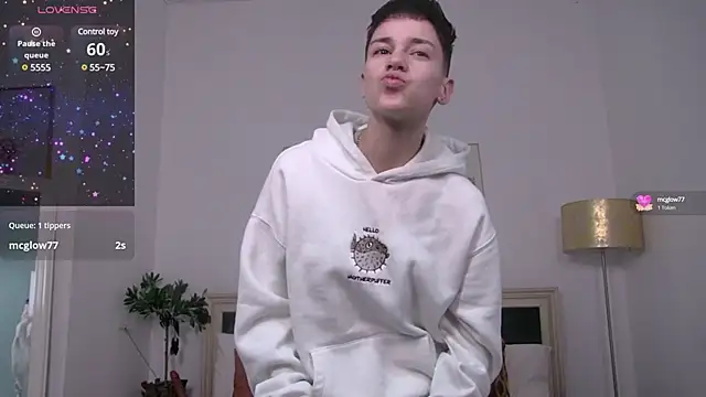 Snapshot of JessyAdore chatting on 03/03/25, 12:01 JessyAdore online show from 03/03/25, 12:01