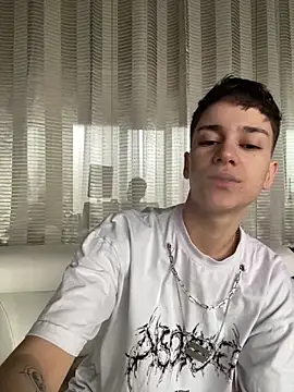 Snapshot of JessyAdore chatting on 03/14/25, 12:18 JessyAdore online show from 03/14/25, 12:18