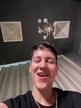 Snapshot of JessyAdore chatting on 03/08/25, 10:56 JessyAdore online show from 03/08/25, 10:56