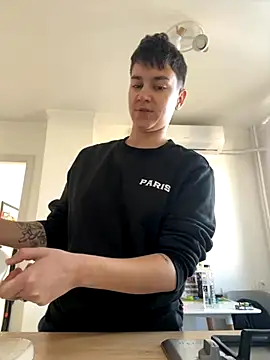 Snapshot of JessyAdore chatting on 10/24/25, 01:54 JessyAdore online show from 10/24/25, 01:54