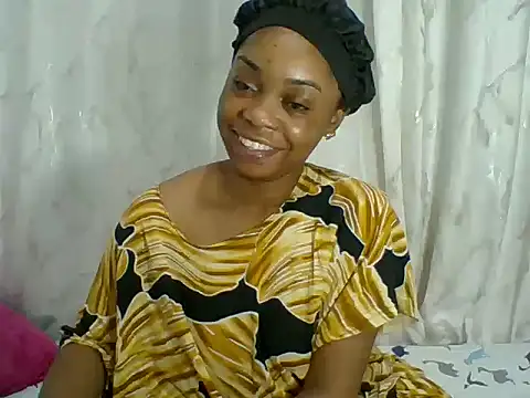 PrettyPrincess14 online show from 05/19/26, 07:10
