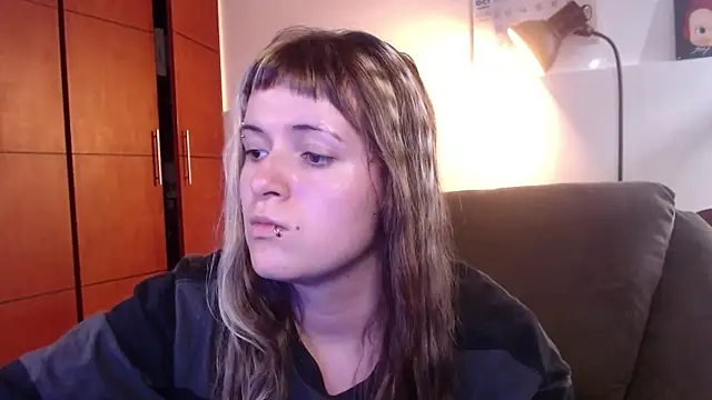 NEXT DOOR GIRL  online show from 10/20/25, 09:26