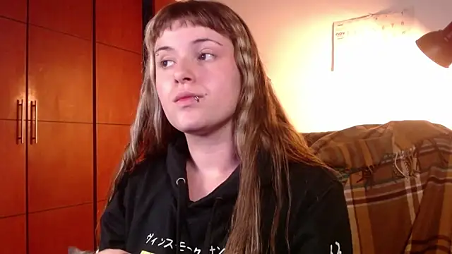 NEXT DOOR GIRL  online show from 11/14/25, 11:19