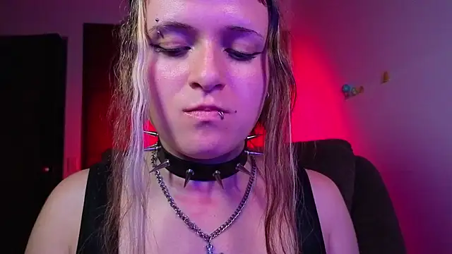 NEXT DOOR GIRL  online show from 03/11/26, 11:32