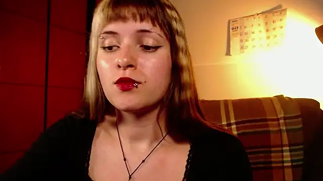 NEXT DOOR GIRL  online show from 10/11/25, 09:49