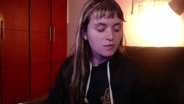 NEXT DOOR GIRL  online show from 11/15/25, 10:25