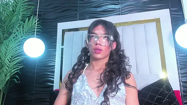 Snapshot of Briyit_Doll chatting on 01/23/25, 07:51 Briyit Doll online show from 01/23/25, 07:51